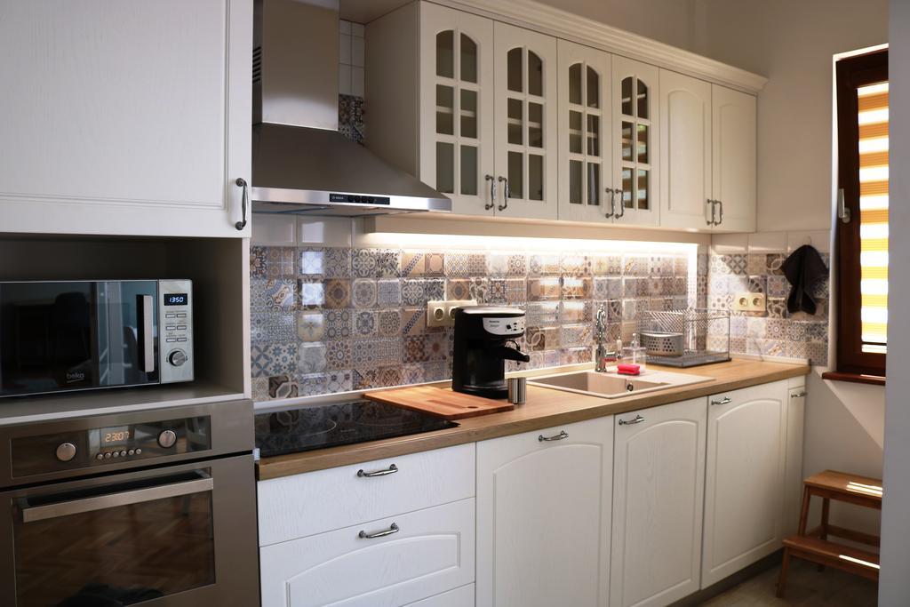 Central Varna Apartment - Lets4Holiday 外观 照片