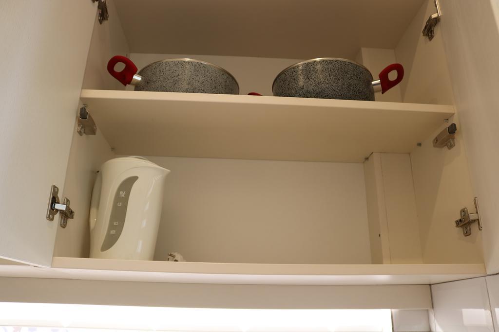Central Varna Apartment - Lets4Holiday 外观 照片
