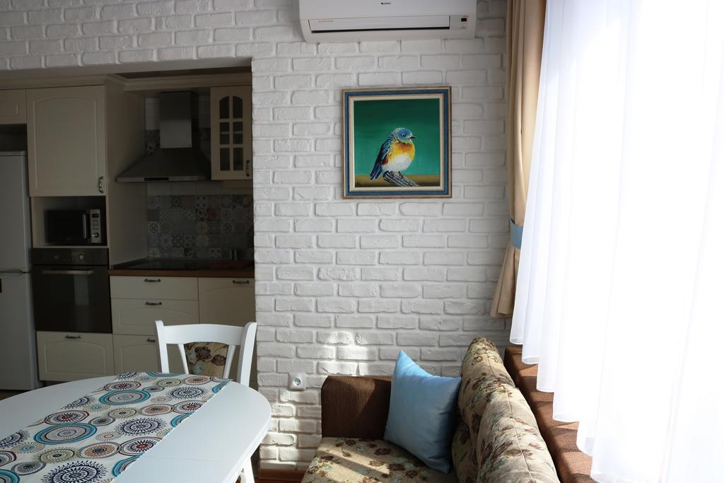 Central Varna Apartment - Lets4Holiday 外观 照片